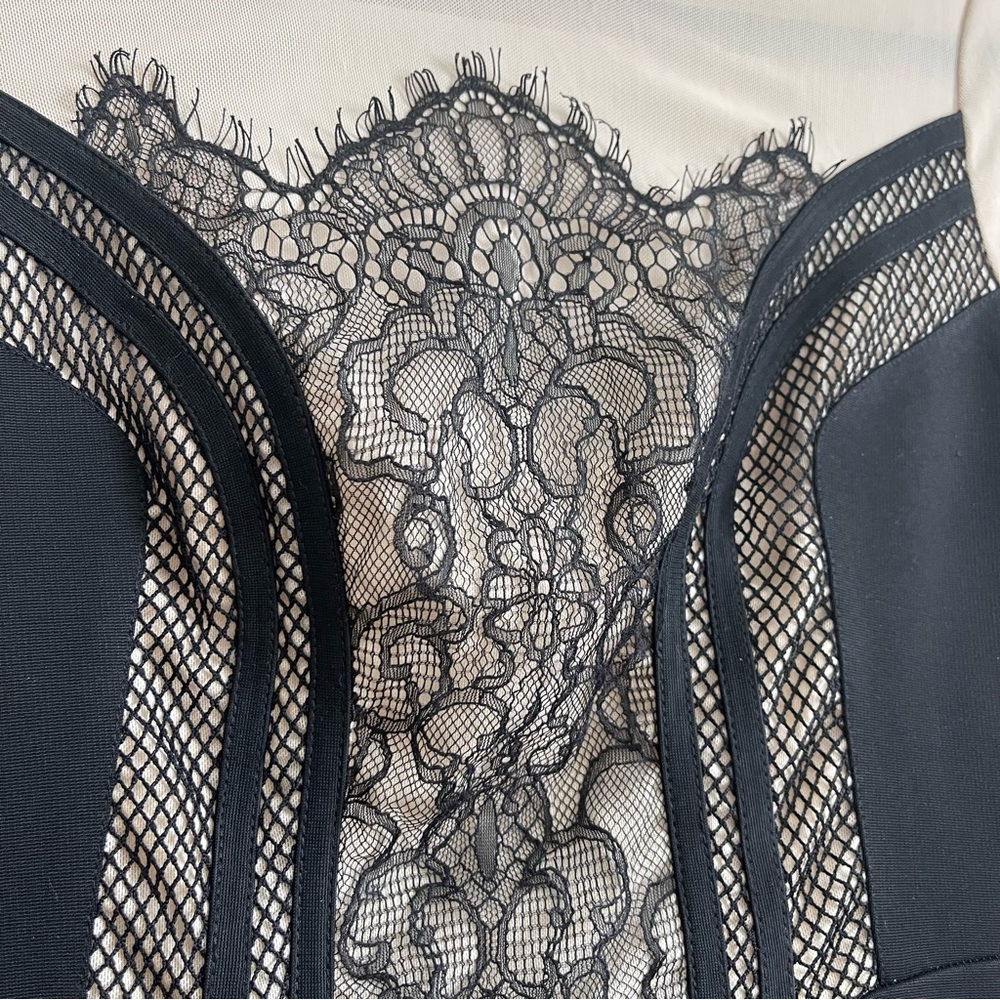Bebe mini dress black lace nude sheer long sleeves women’s size small - Picture 9 of 14